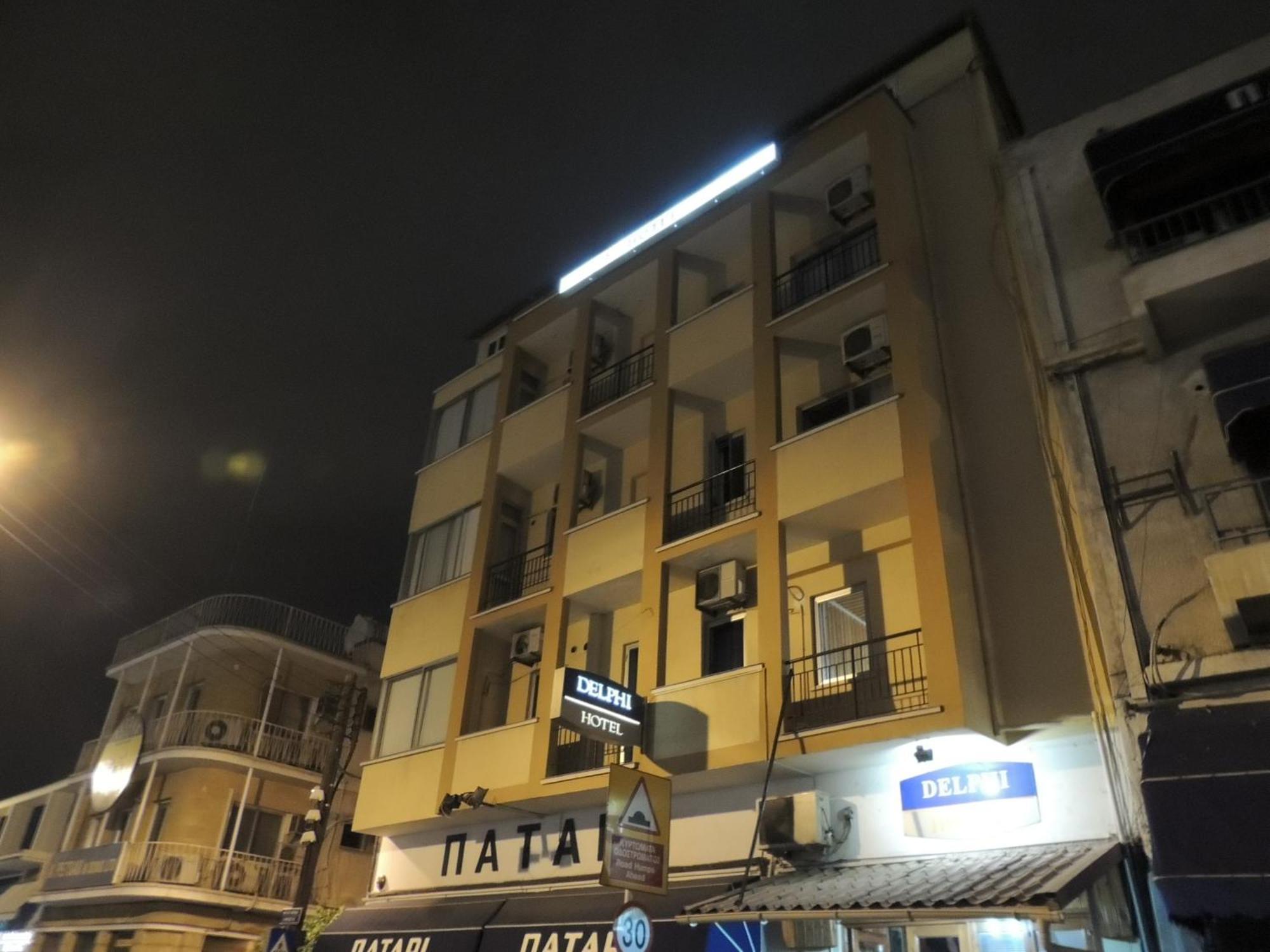 Delphi Hotel Nicosia Kültér fotó
